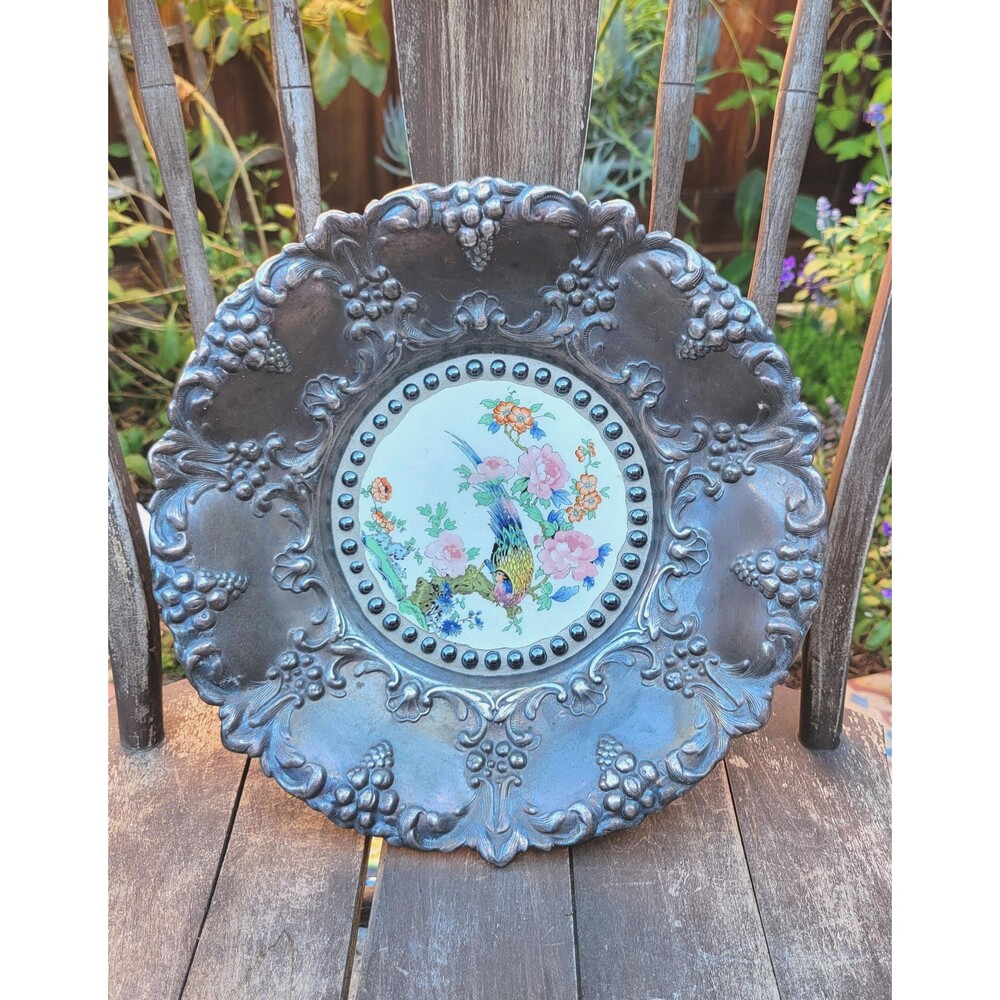Handmade Bird of Paradise Mosaic Art Bowl – Repoussé Silver-Plated Grape Motif